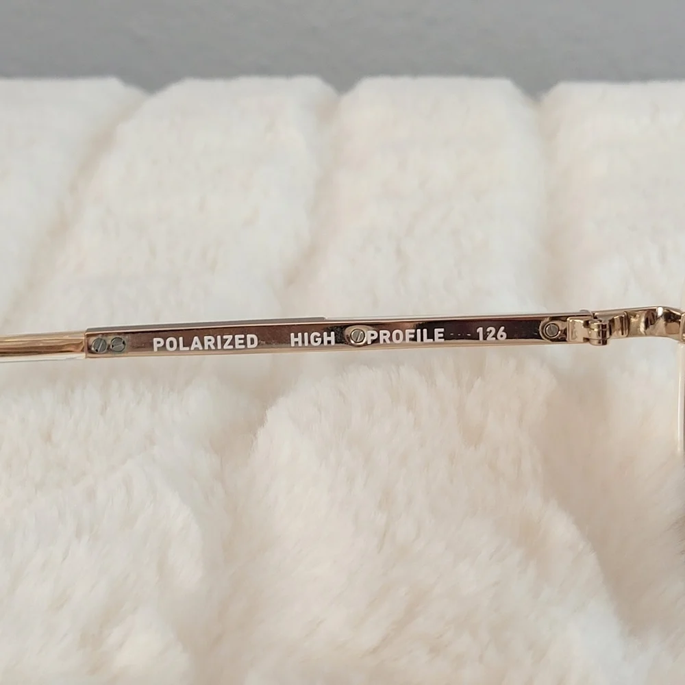 QUAY // ltd ed luxe combination white/gold frames brown polarized lens aviators - Picture 16 of 16